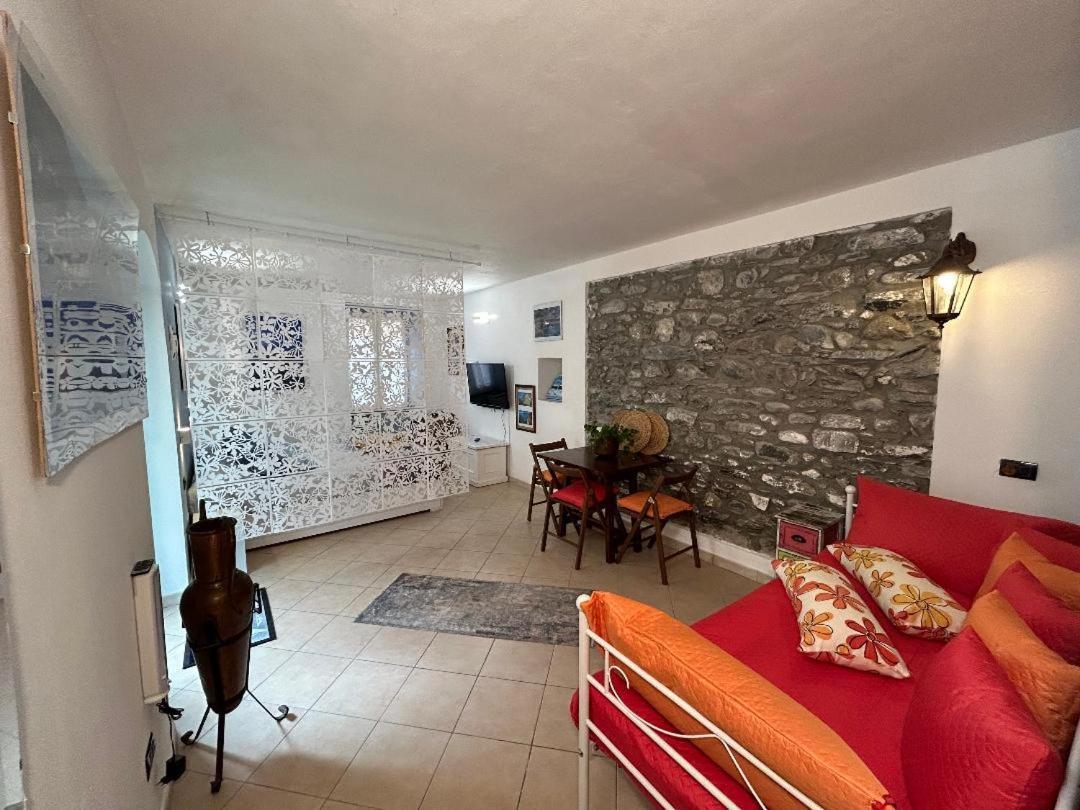 Vela Azzurra Hotel Манарола Екстериор снимка