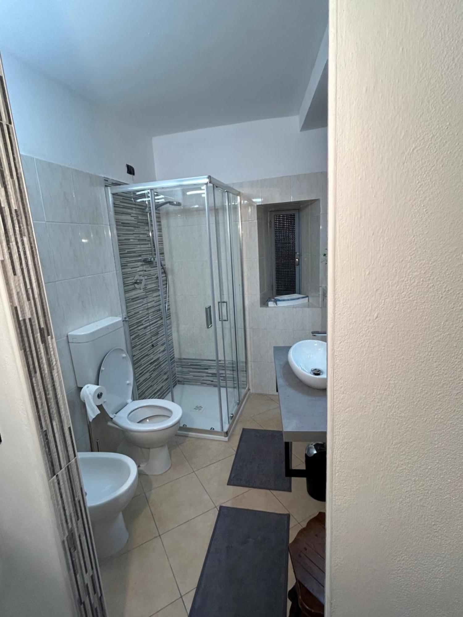 Vela Azzurra Hotel Манарола Екстериор снимка